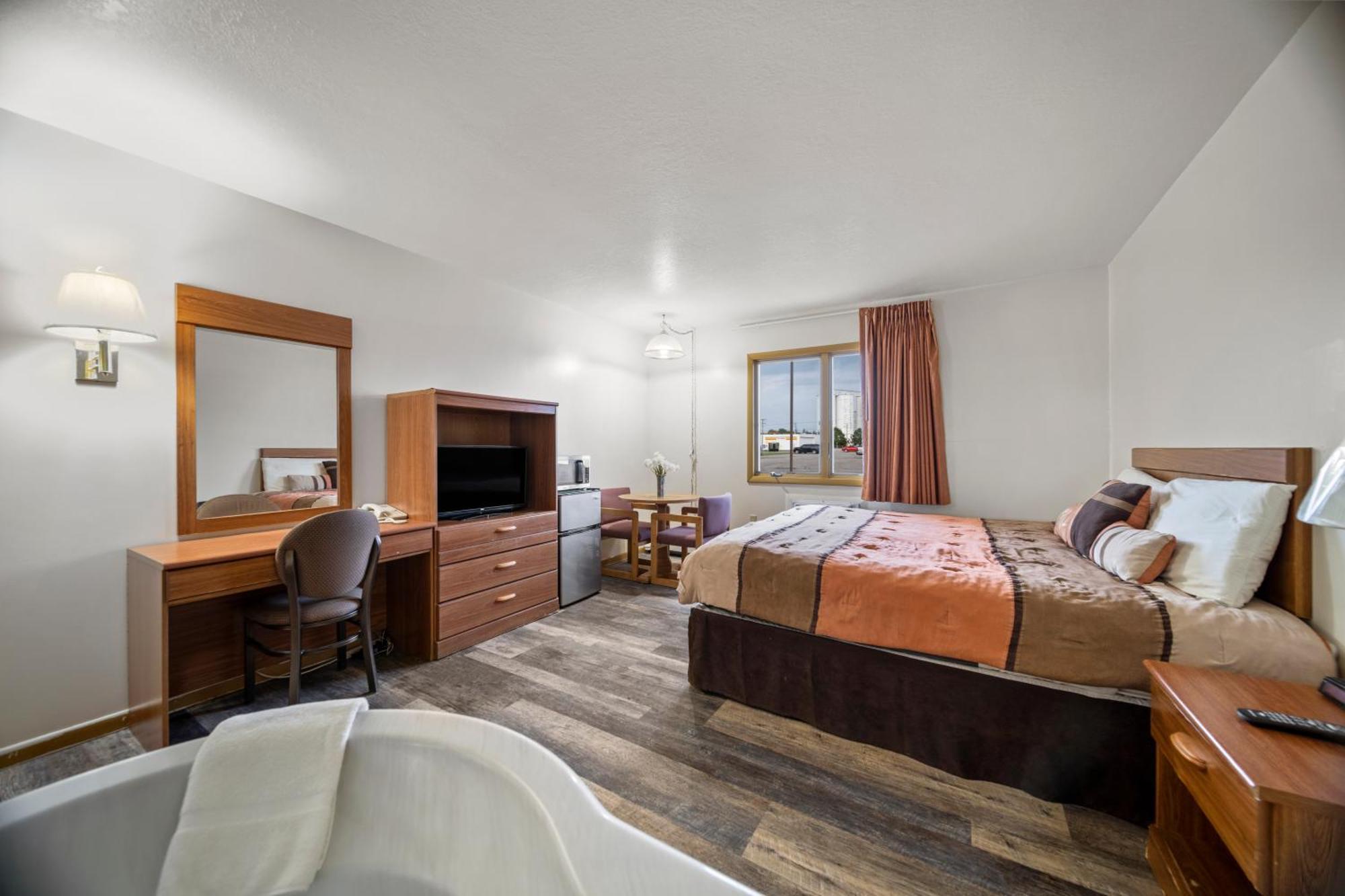 Executive Inn Cass City Bagian luar foto