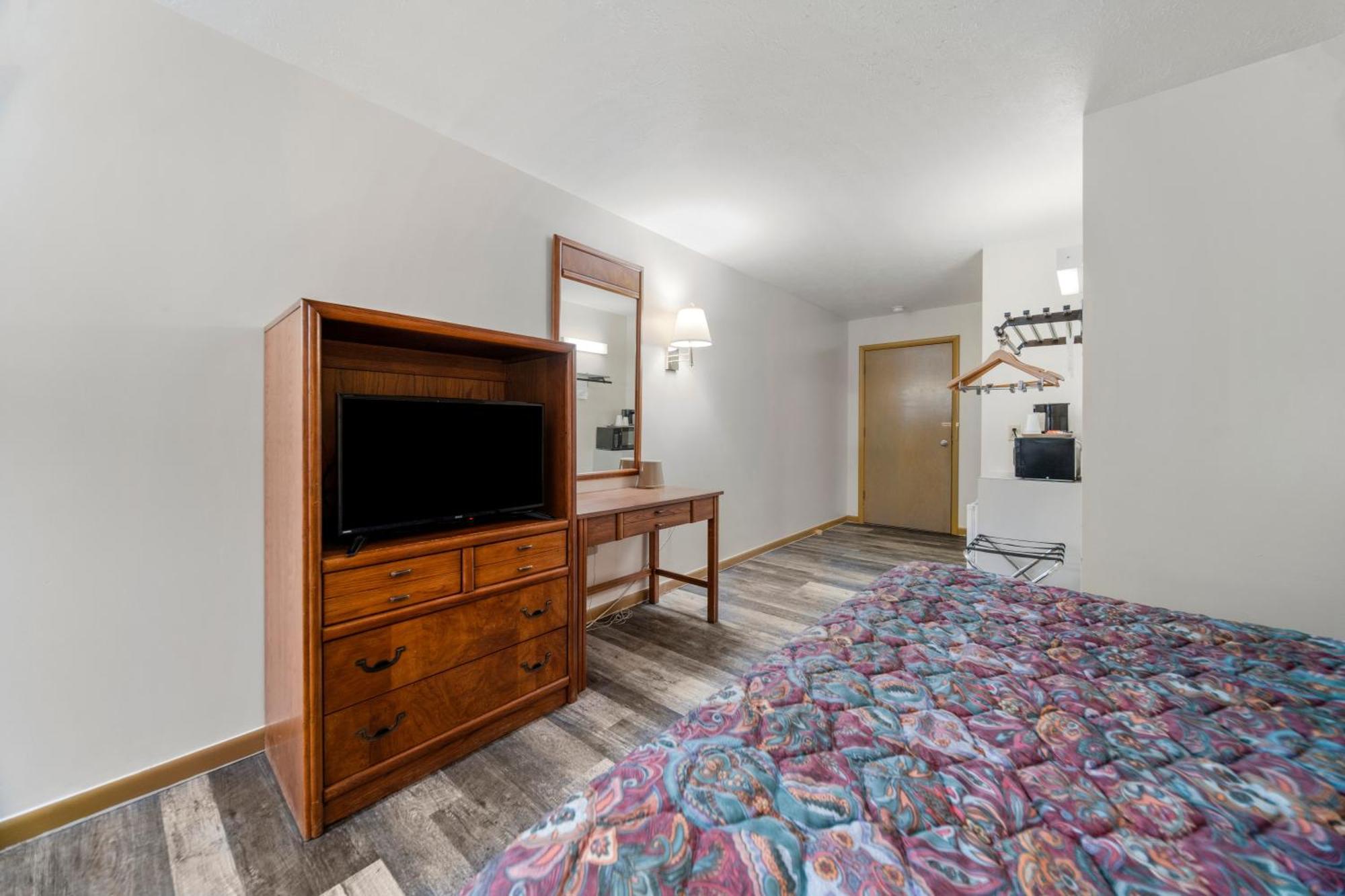 Executive Inn Cass City Bagian luar foto