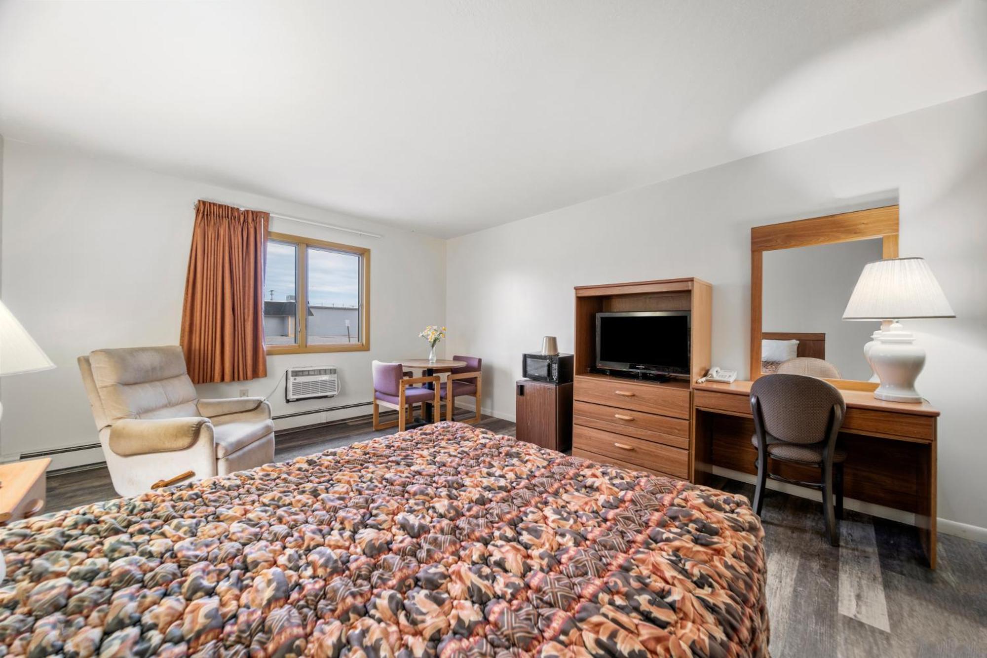 Executive Inn Cass City Bagian luar foto