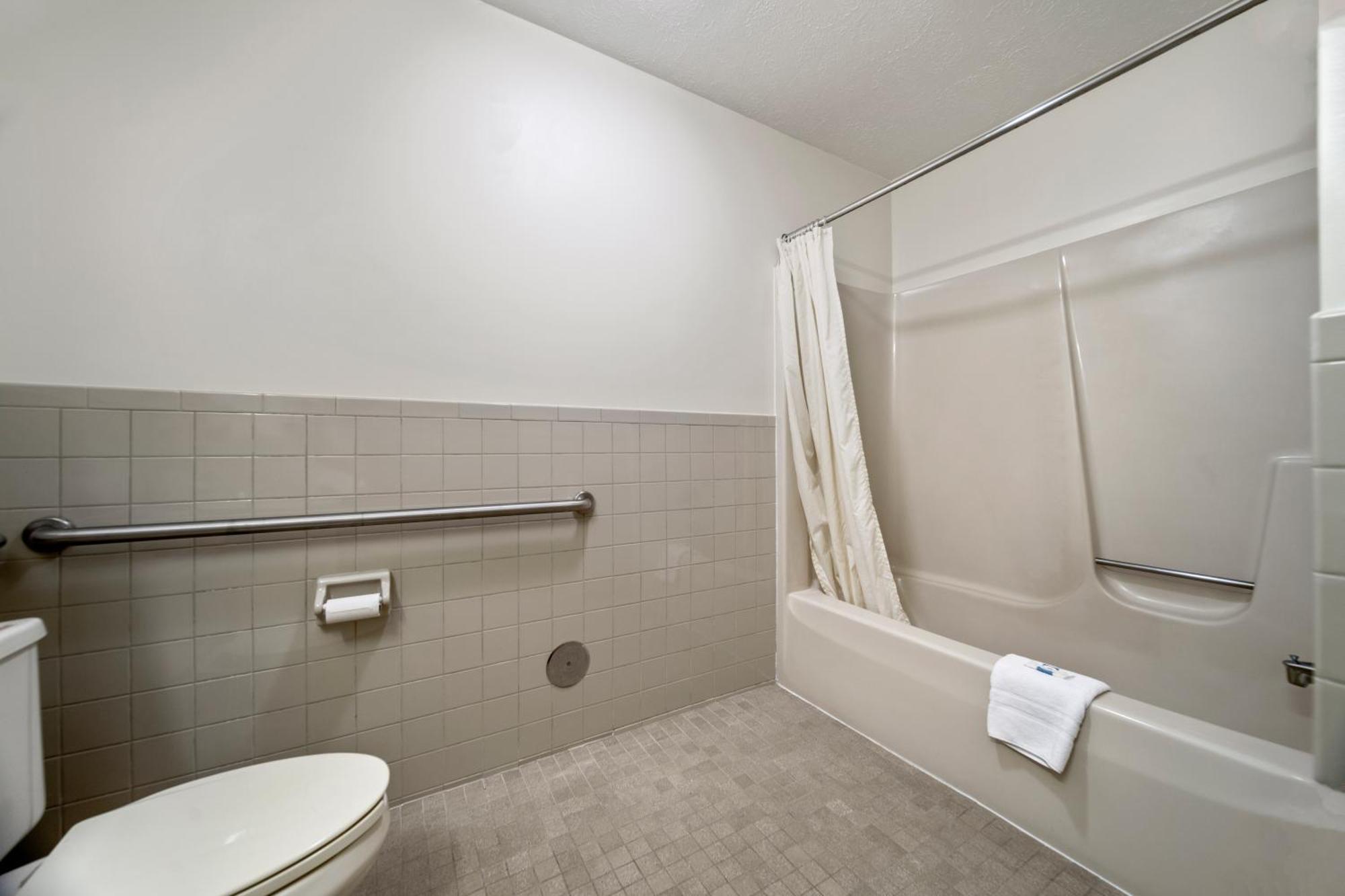 Executive Inn Cass City Ruang foto